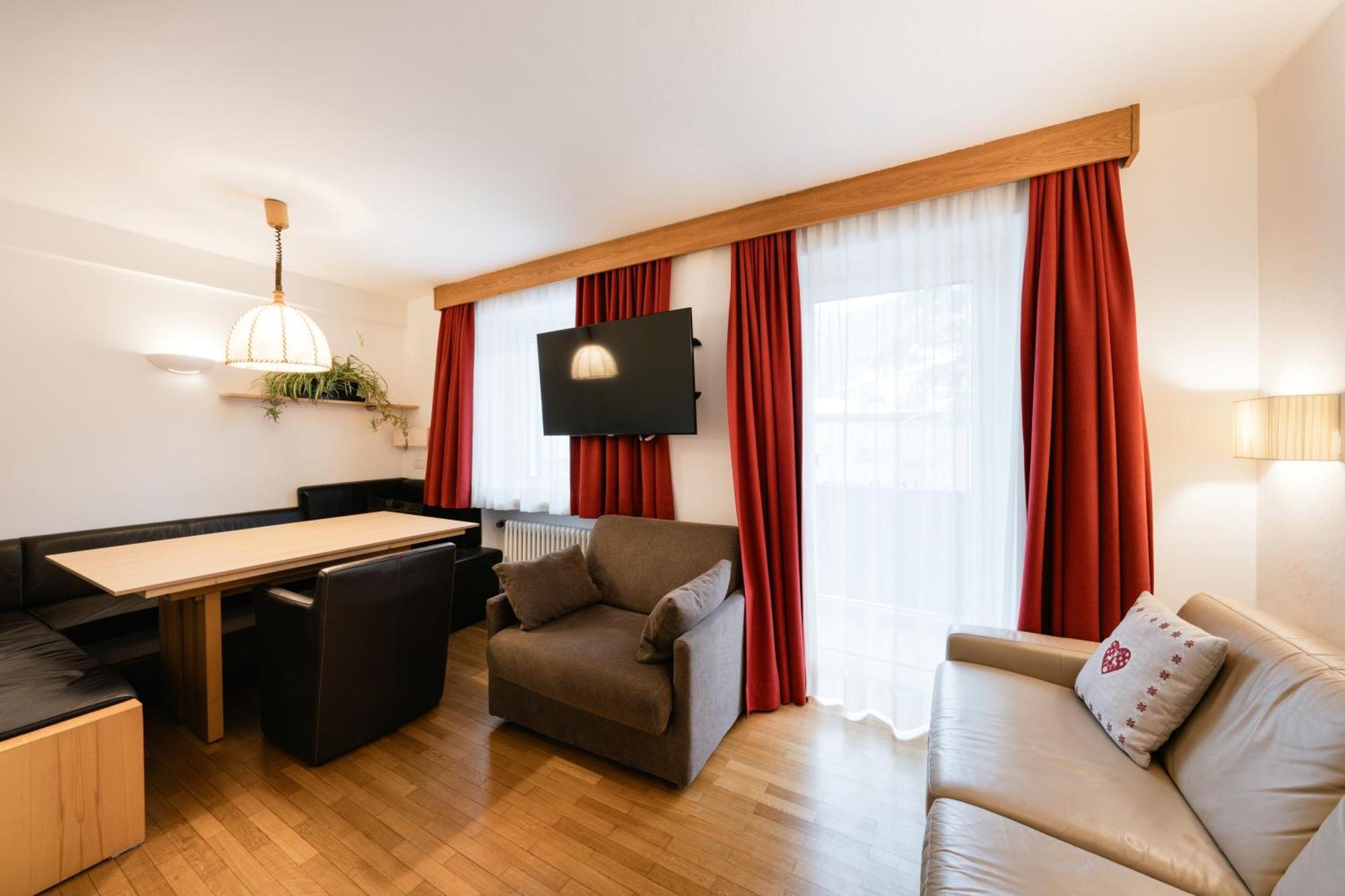 Appartchalet La Rondula Ortisei Ngoại thất bức ảnh